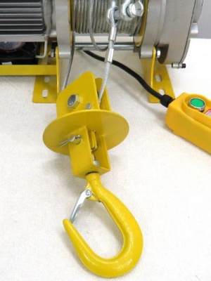 TSA г/п 300/600 кг 60м 380в