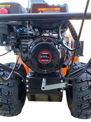 Снегоуборщик бензиновый ST-710 с электростартером (Loncin)