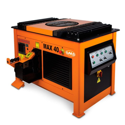 MAX40