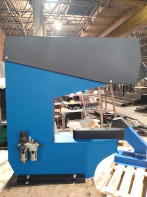 Запрессовочный станок Pneumatic-03