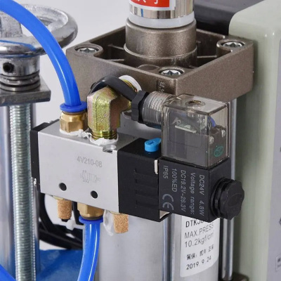 Пневматический пресс JBS-0.5A