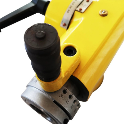 Головка для заточки концевых фрез по торцу и спирали 50D