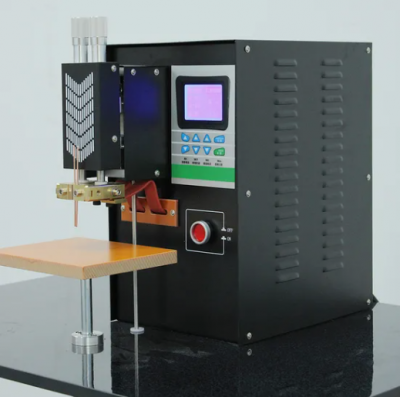 XW-D1000