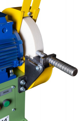 Устройство правки шлифовального круга