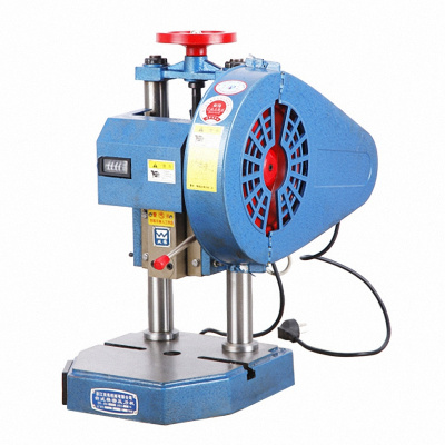 Пробивной пресс JB04-0.5