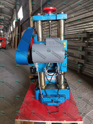 Пробивной пресс JB04-0.5T