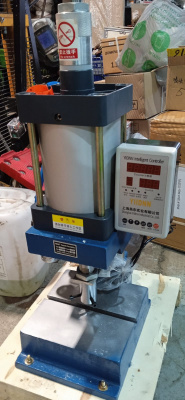 Пневматический пресс JBS-100T